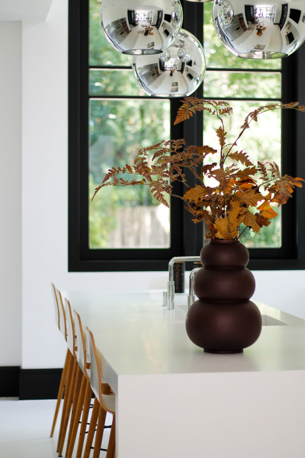 Michelin Vase -  Aubergine