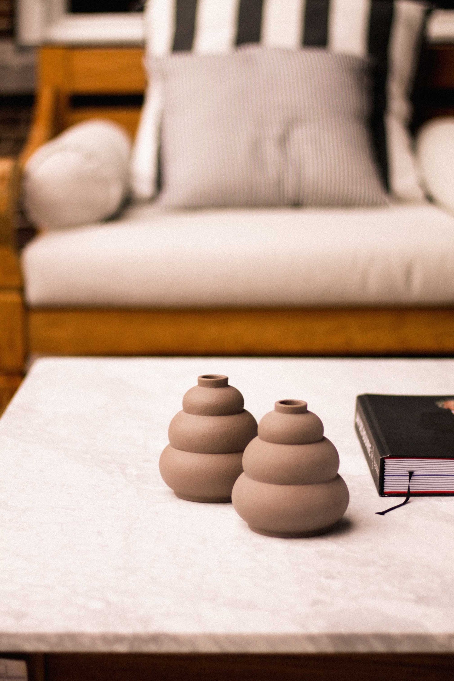 Meringue Vase Twin Set - Taupe