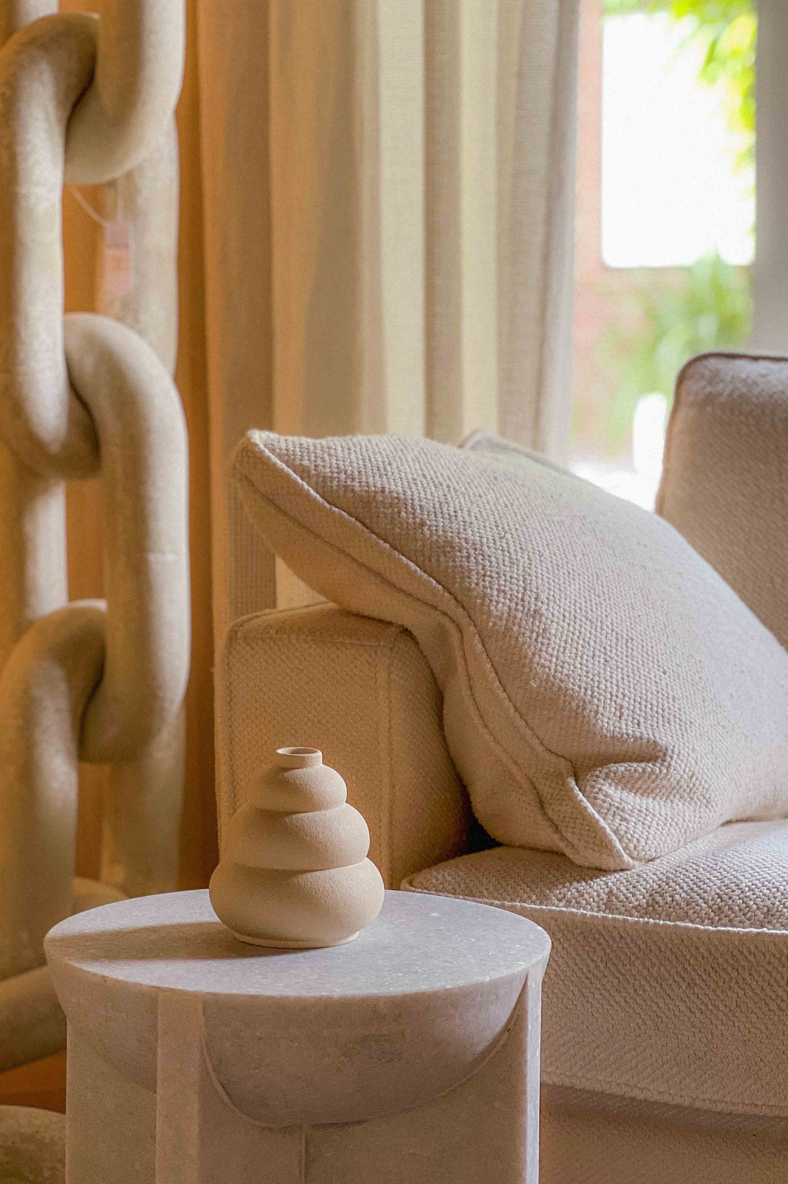 Meringue Vase - Cream