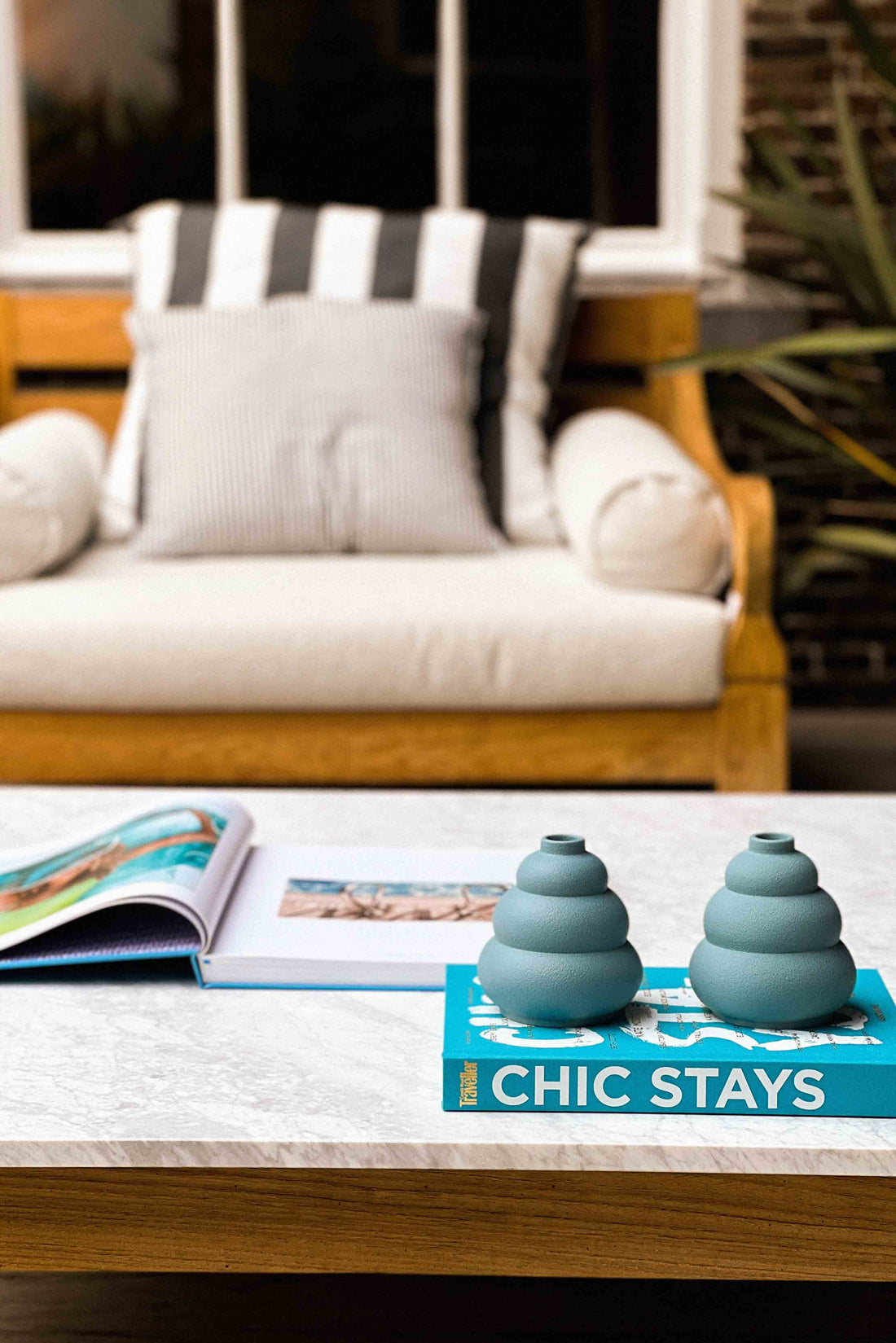 Meringue Vase Twin Set - Azure