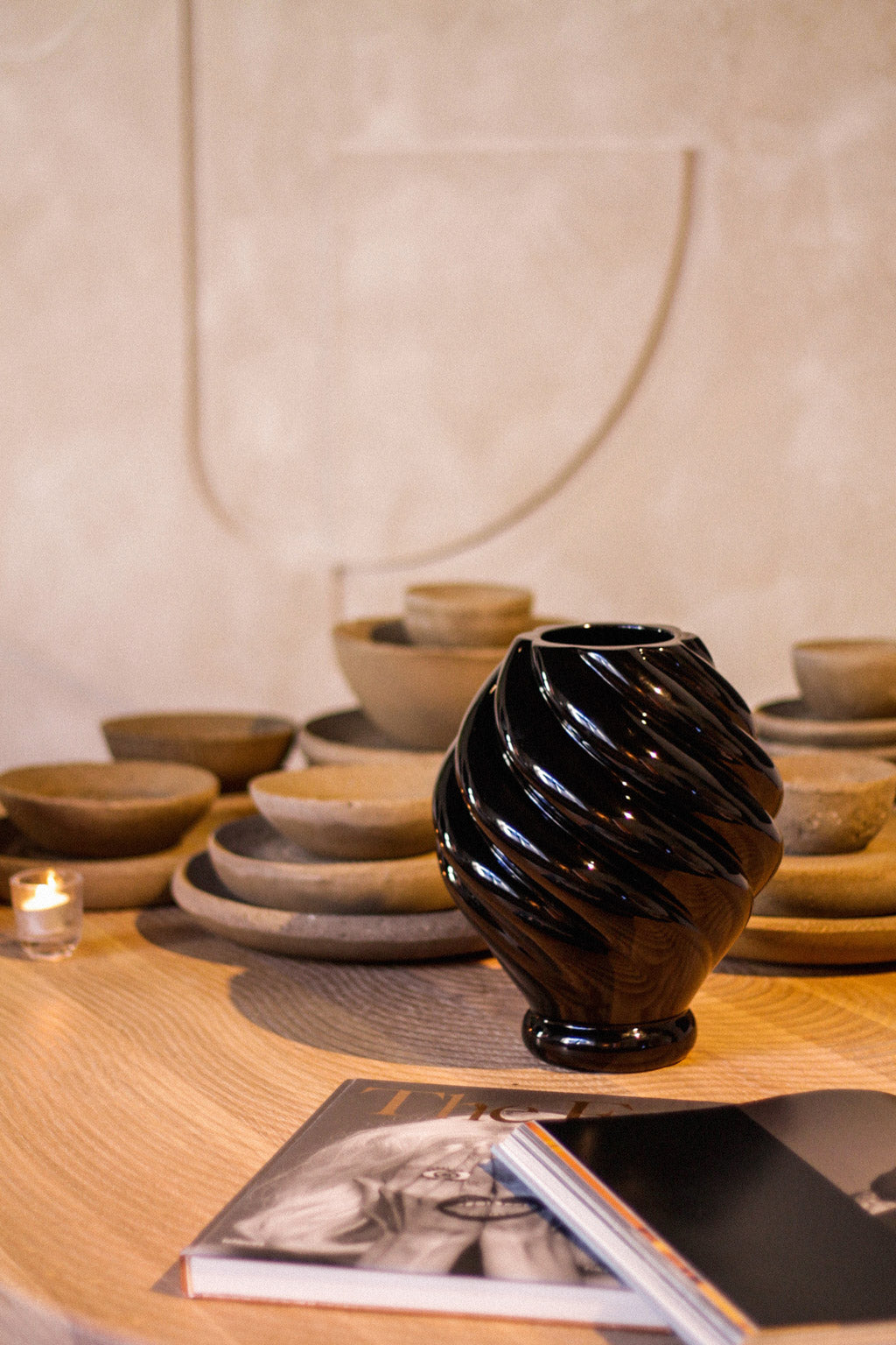 Vase Bottega Curve black Celaine